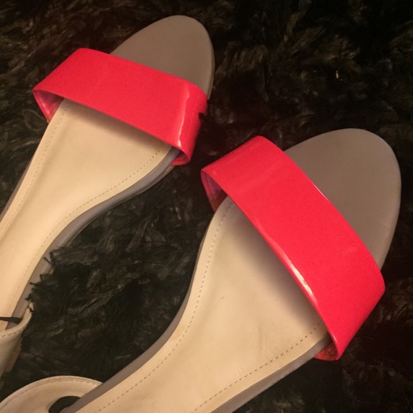 Slip On Sandals by HM - Picture 3 of 4